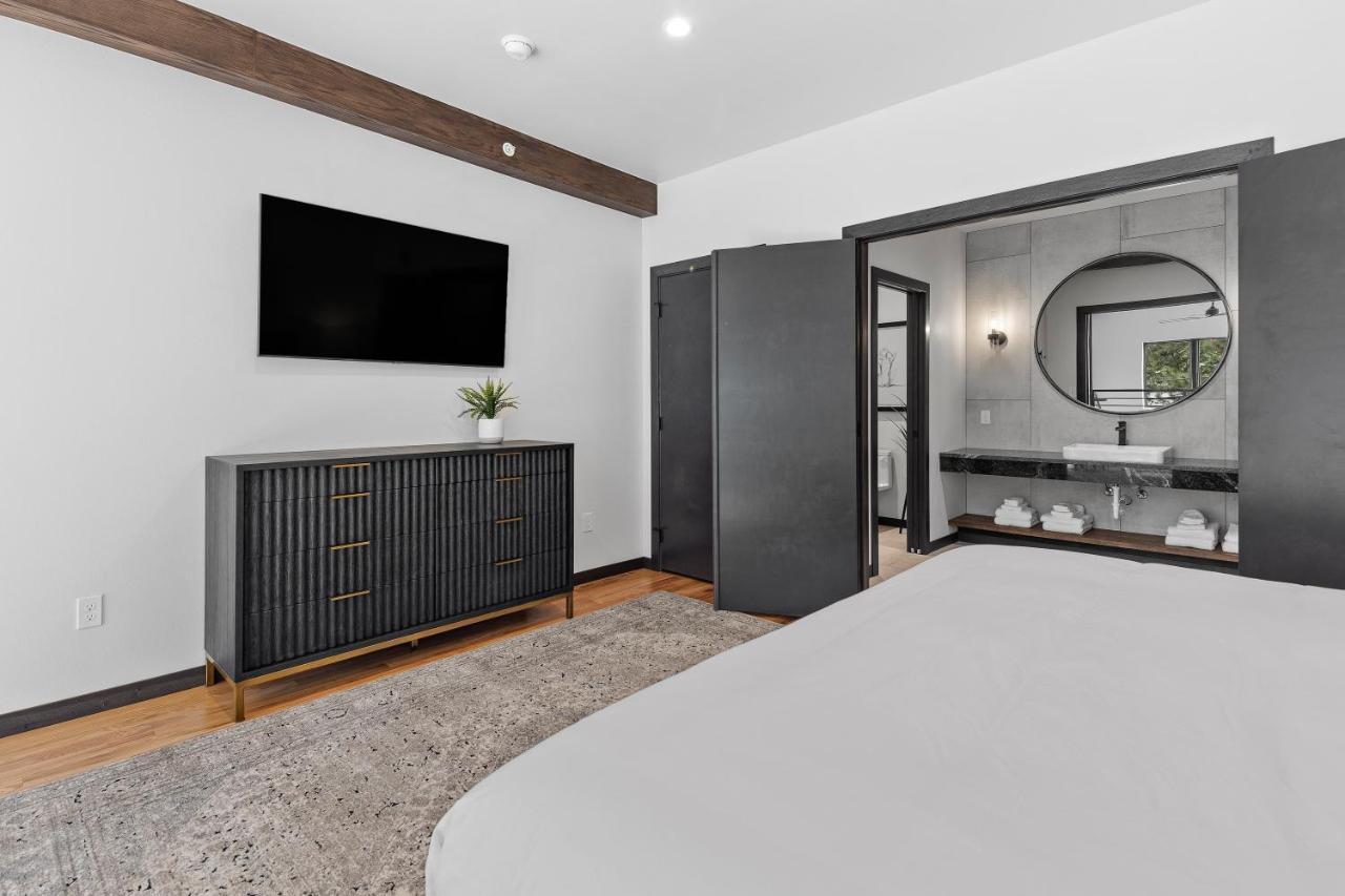 Apartament Mcgregor & Main - Luxury Lofts Hill City Zewnętrze zdjęcie