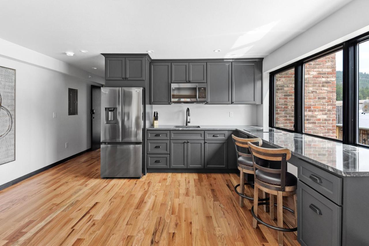 Apartament Mcgregor & Main - Luxury Lofts Hill City Zewnętrze zdjęcie