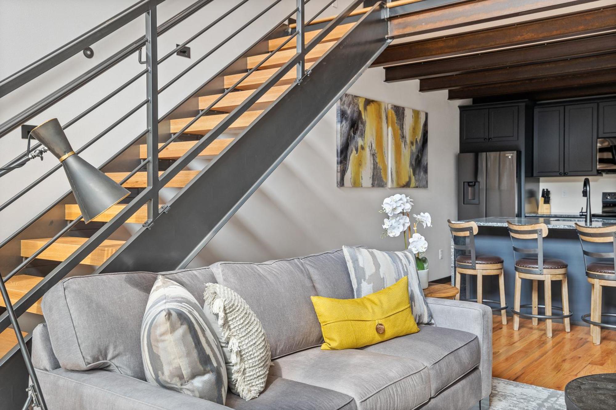 Apartament Mcgregor & Main - Luxury Lofts Hill City Zewnętrze zdjęcie